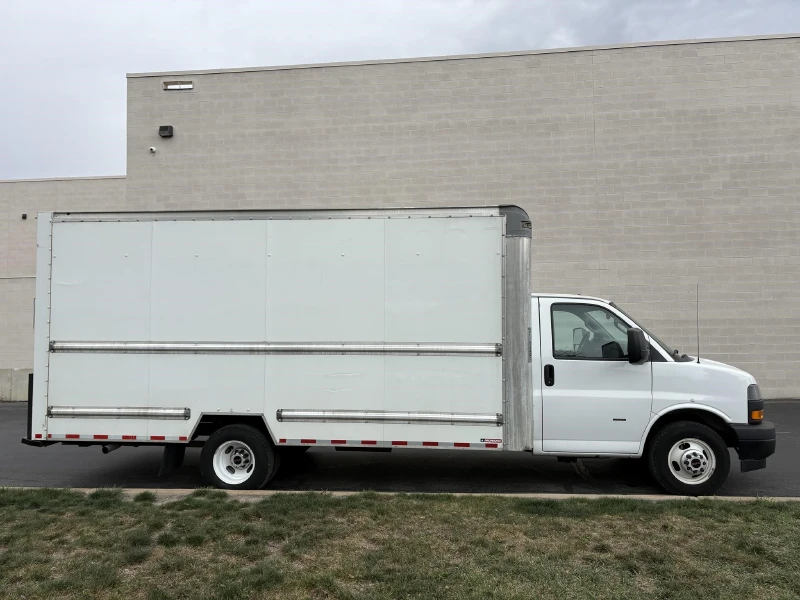 2021 GMC SAVANA