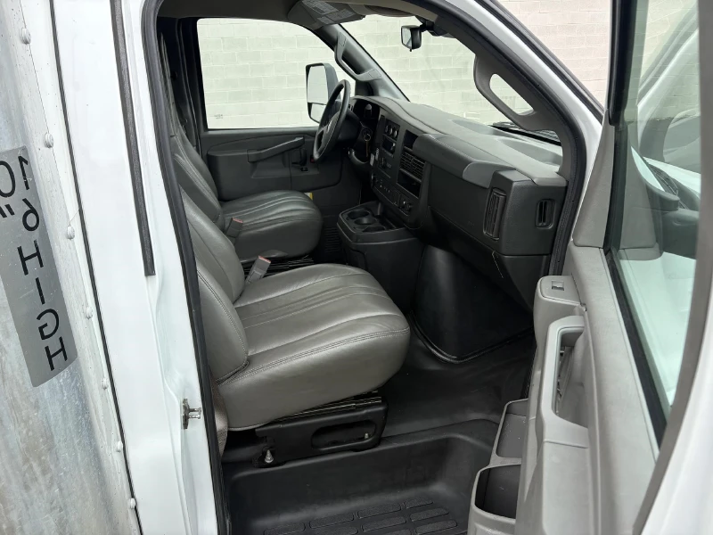 2021 GMC SAVANA