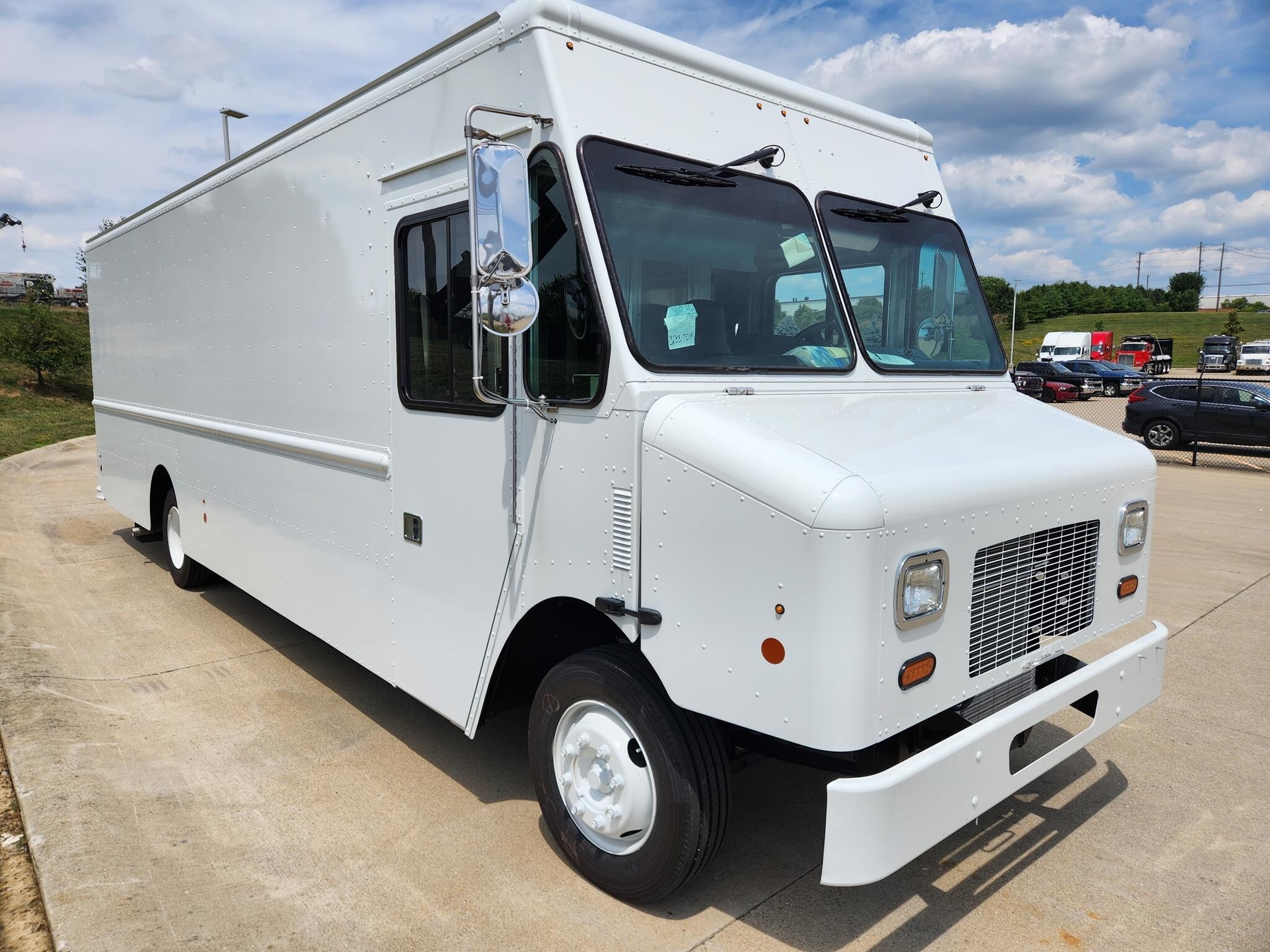 2026 FREIGHTLINER MT55G in Walton, KY