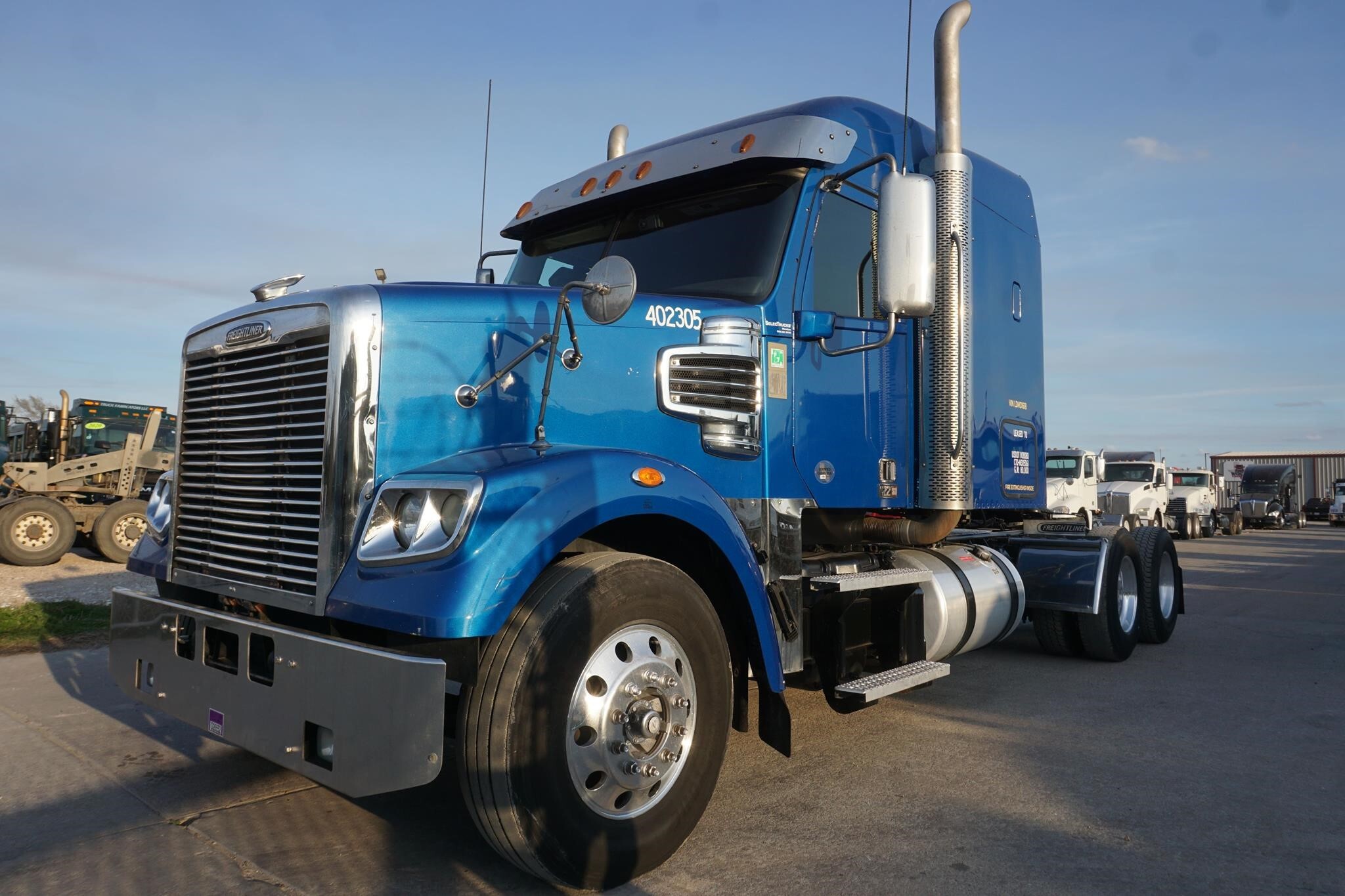 2020 FREIGHTLINER 122 SD in Houston, TX