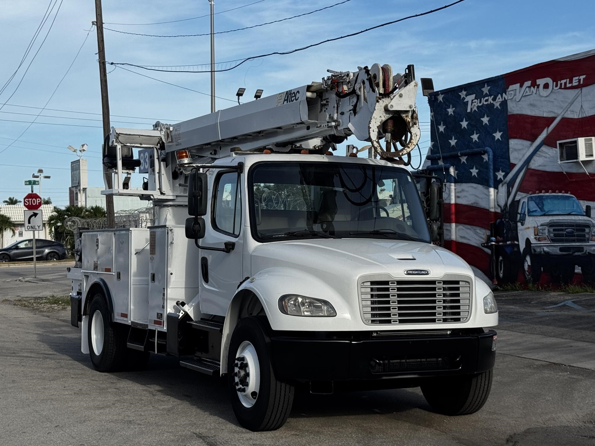 2019 ALTEC DM45BTR in Miami, FL