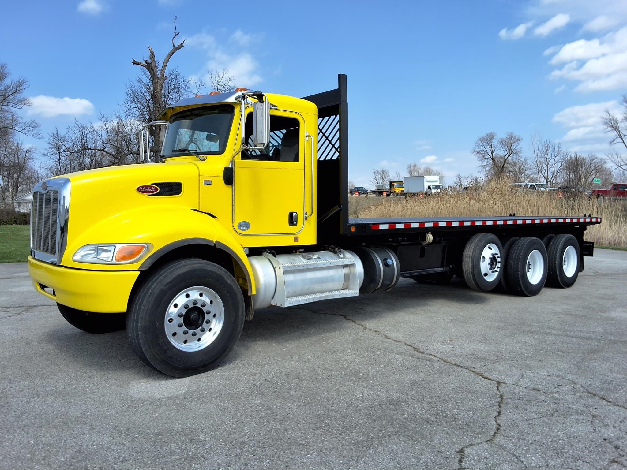 2017 PETERBILT 348 in Fort Wayne, IN