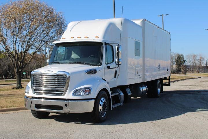 2020 FREIGHTLINER BUSINESS CLASS M2 112 in Houston, TX