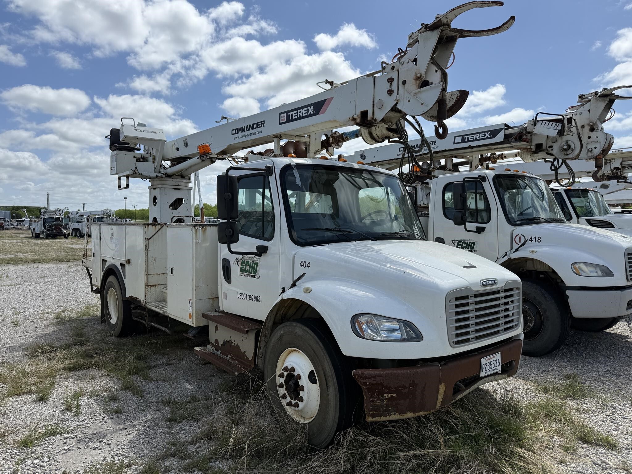 2015 FREIGHTLINER BUSINESS CLASS M2 106 in Mineral Wells, TX