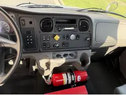 2015 FREIGHTLINER BUSINESS CLASS M2 106