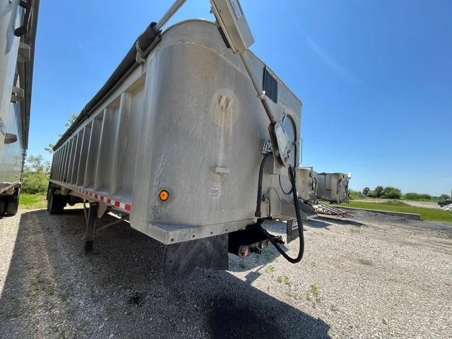 2002 EAST GENESIS HYBRID in East Saint Louis, IL