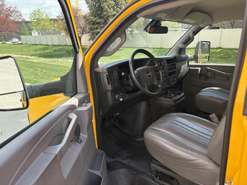 2021 GMC SAVANA