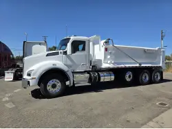 2022 KENWORTH T880