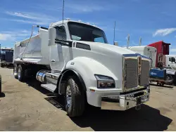 2022 KENWORTH T880