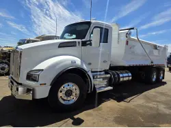 2022 KENWORTH T880