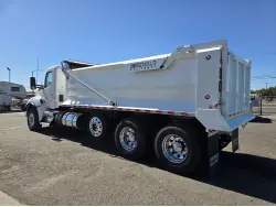 2022 KENWORTH T880