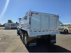 2022 KENWORTH T880