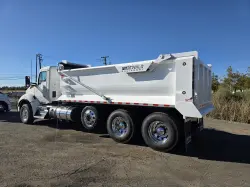 2022 KENWORTH T880