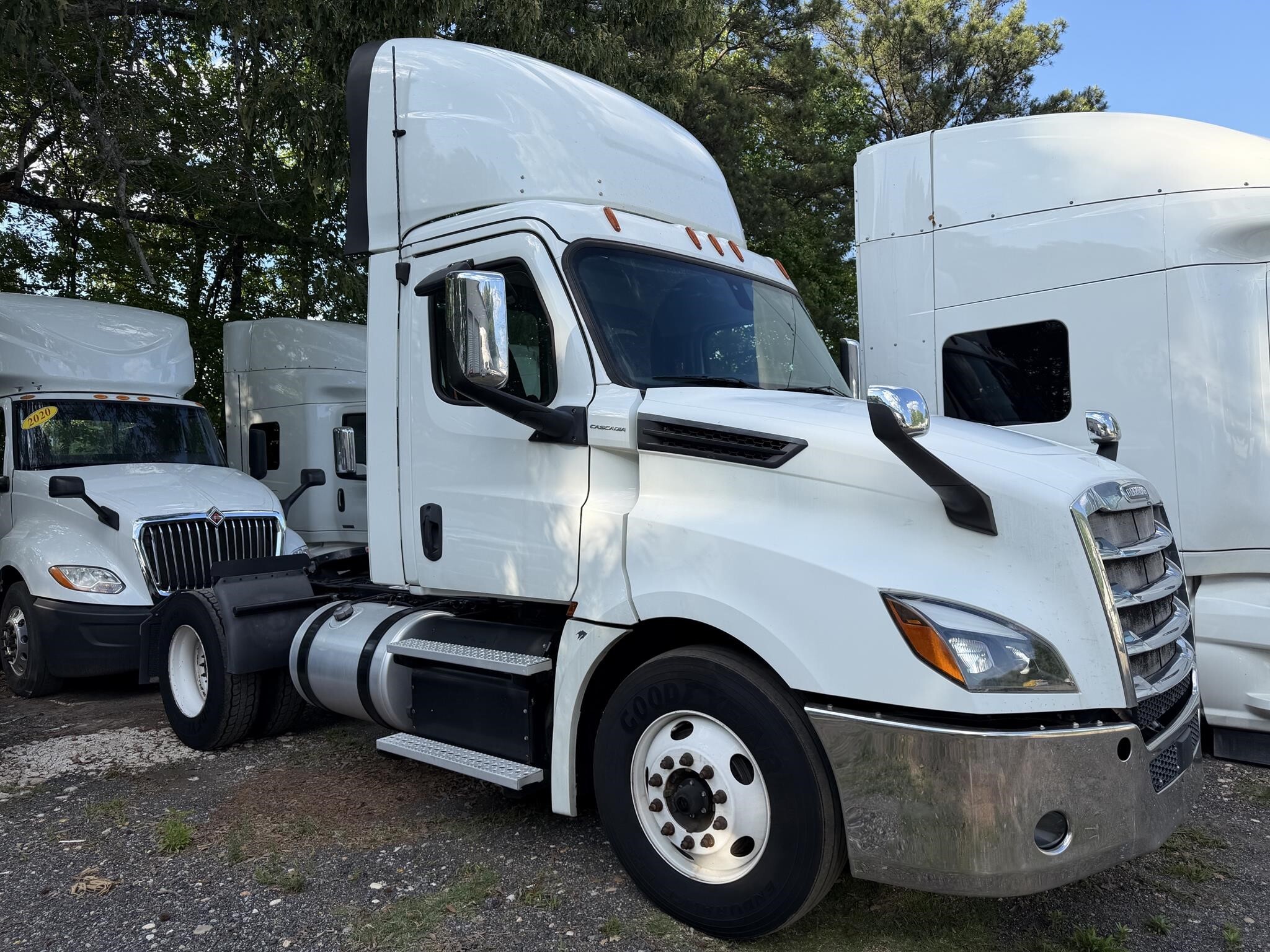 2019 FREIGHTLINER CASCADIA 125 in Atlanta, GA