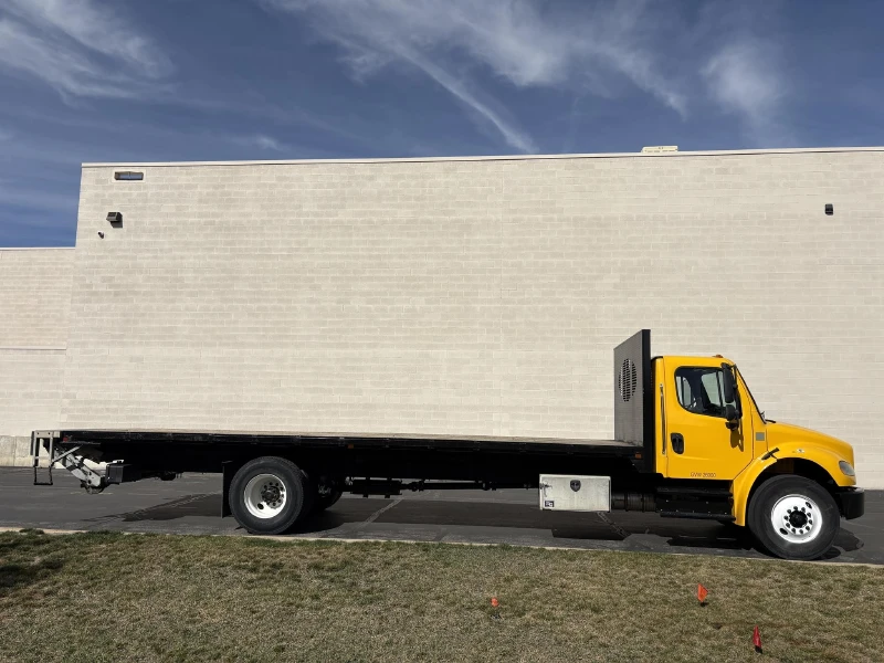 2019 FREIGHTLINER BUSINESS CLASS M2 106