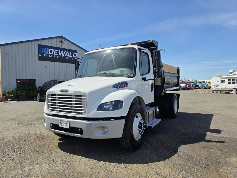 2016 FREIGHTLINER BUSINESS CLASS M2 106