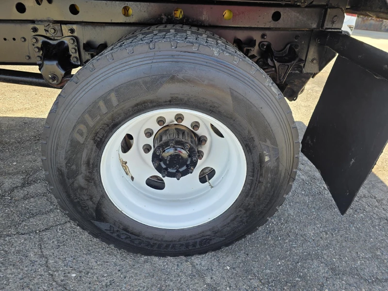 2016 FREIGHTLINER BUSINESS CLASS M2 106