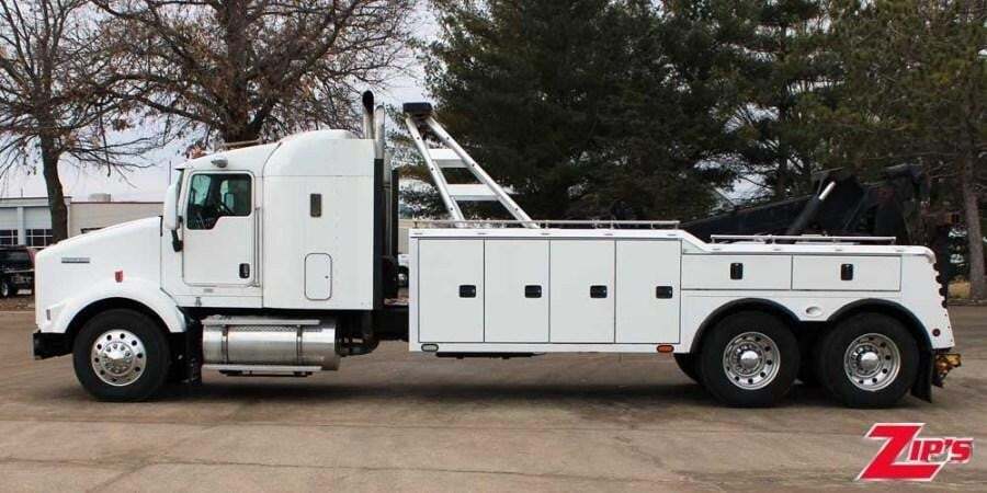 2007 KENWORTH T800 in New Hampton, IA
