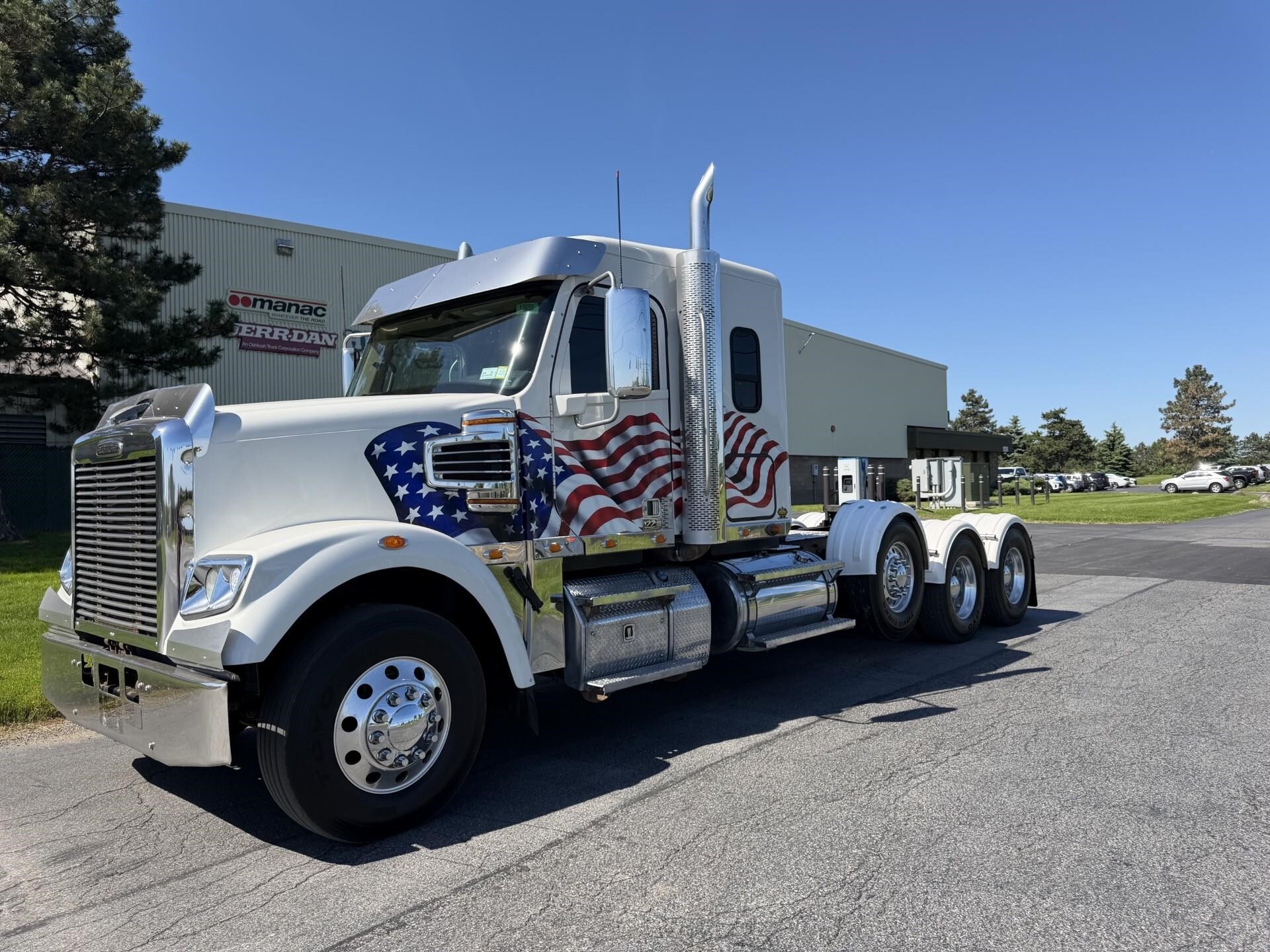 2020 FREIGHTLINER 122 SD in Rochester, NY