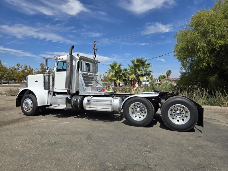 2013 PETERBILT 388