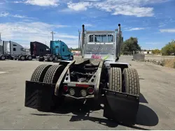 2013 PETERBILT 388