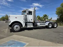 2013 PETERBILT 388