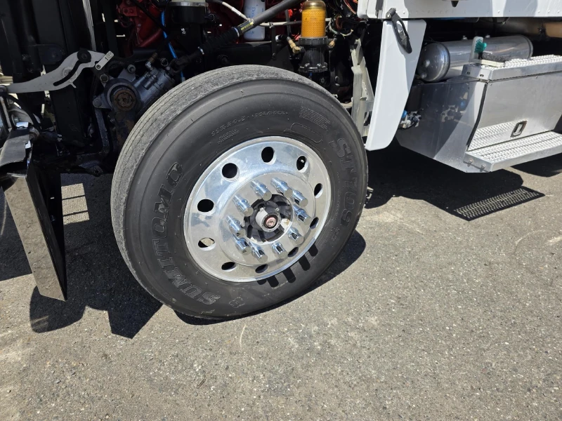 2013 PETERBILT 388