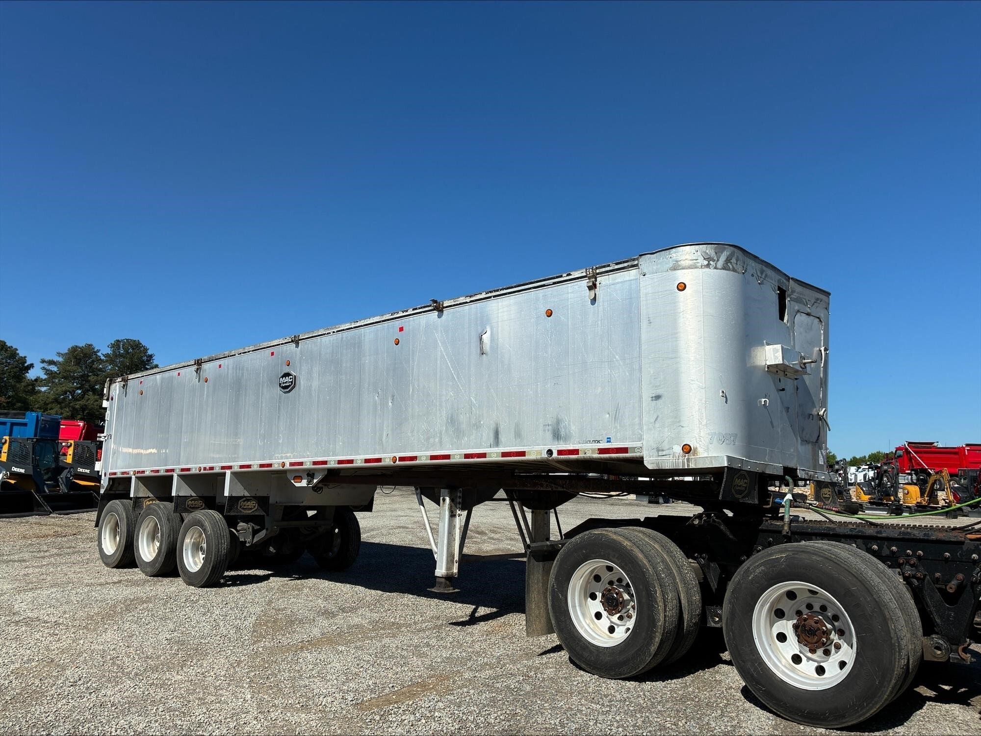 2019 MAC TRAILER MFG 35 FT in Chatham, VA