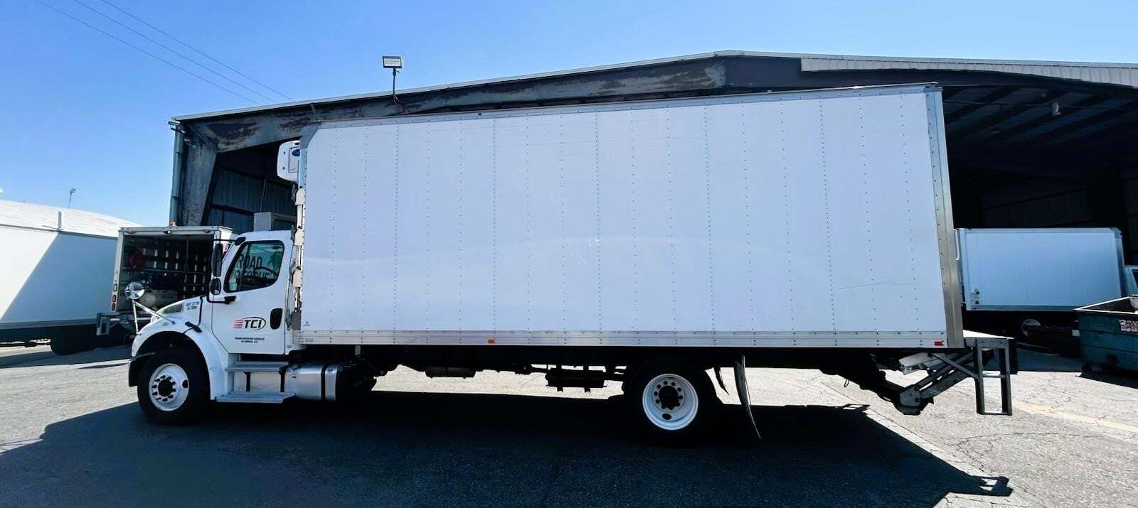 2019 FREIGHTLINER BUSINESS CLASS M2 106 in North Las Vegas, NV