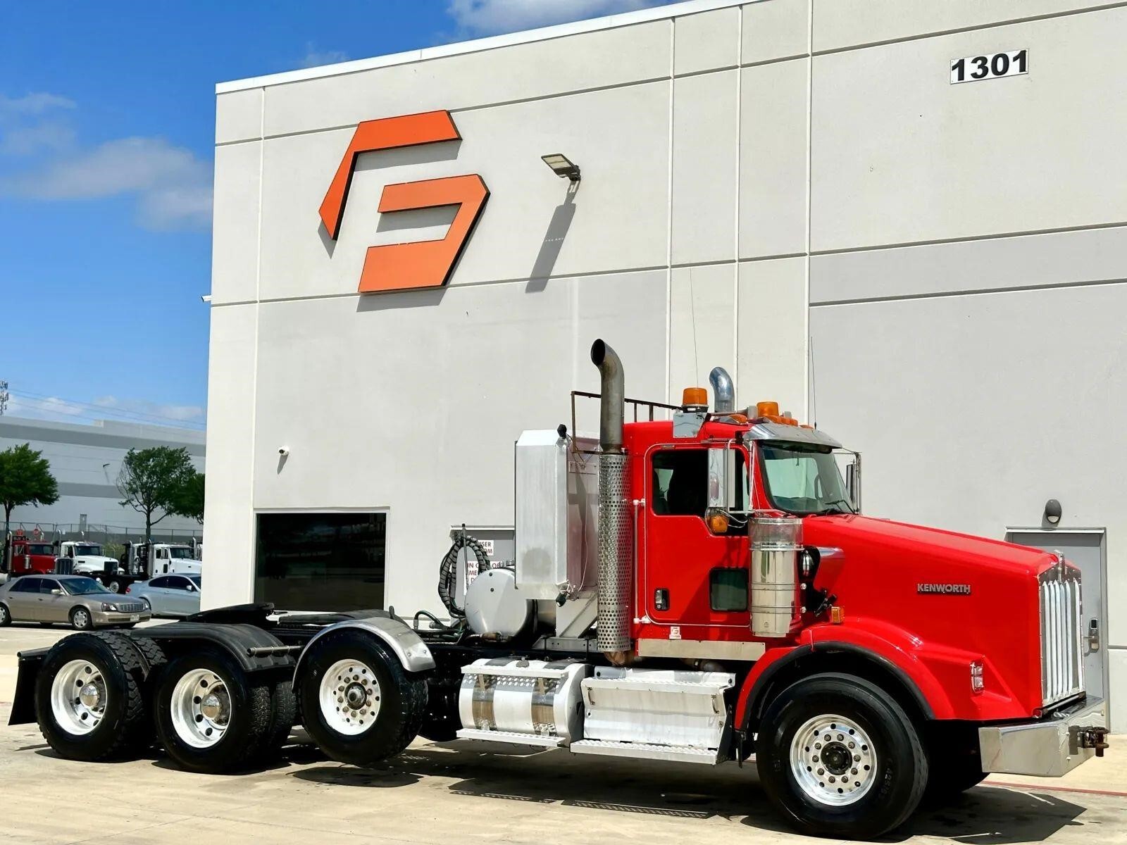 2008 KENWORTH T800 in Hutchins, TX