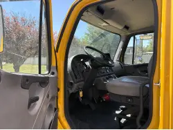 2019 FREIGHTLINER BUSINESS CLASS M2 106