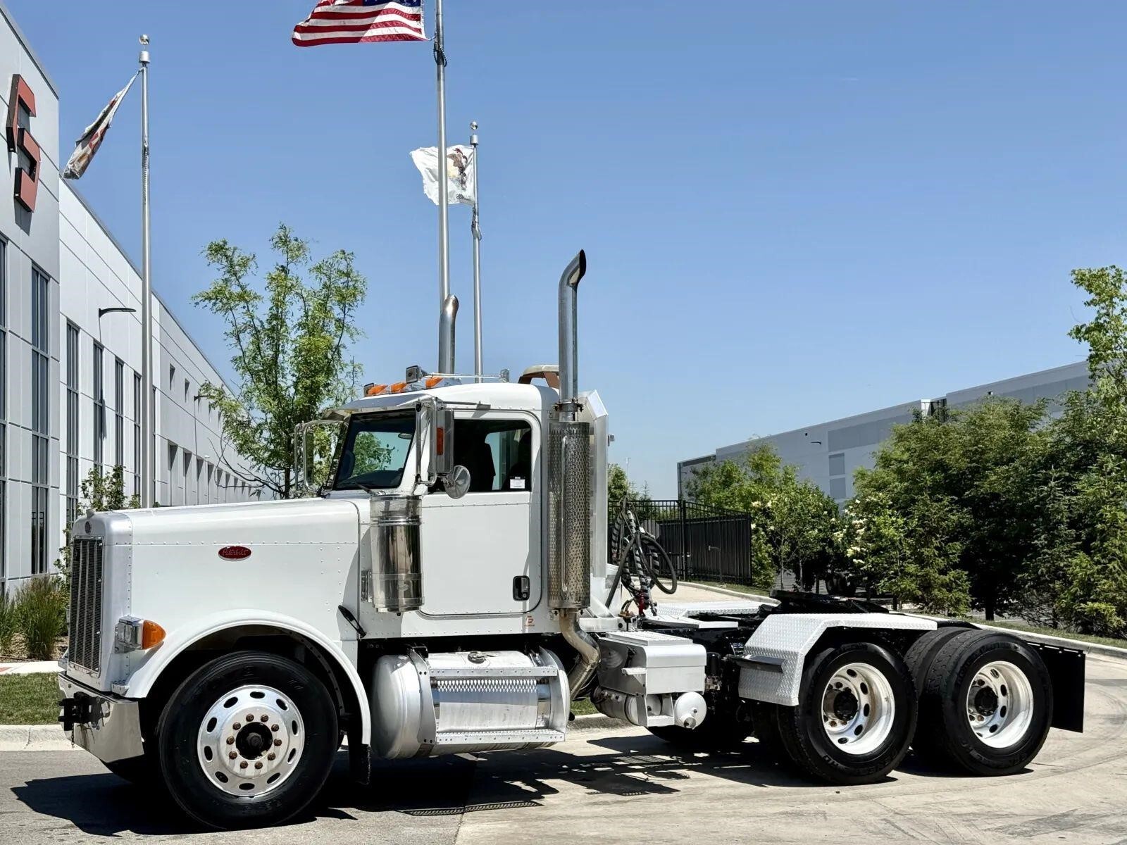 2006 PETERBILT 379 in New Lenox, IL