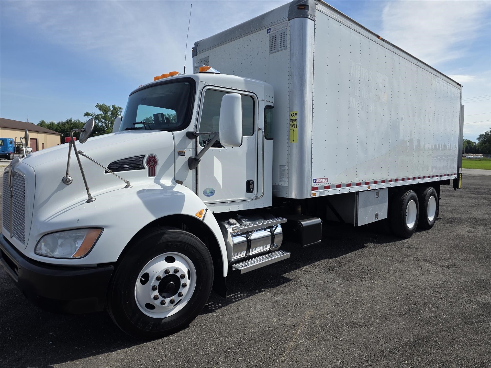2015 KENWORTH T370 in Laotto, IN