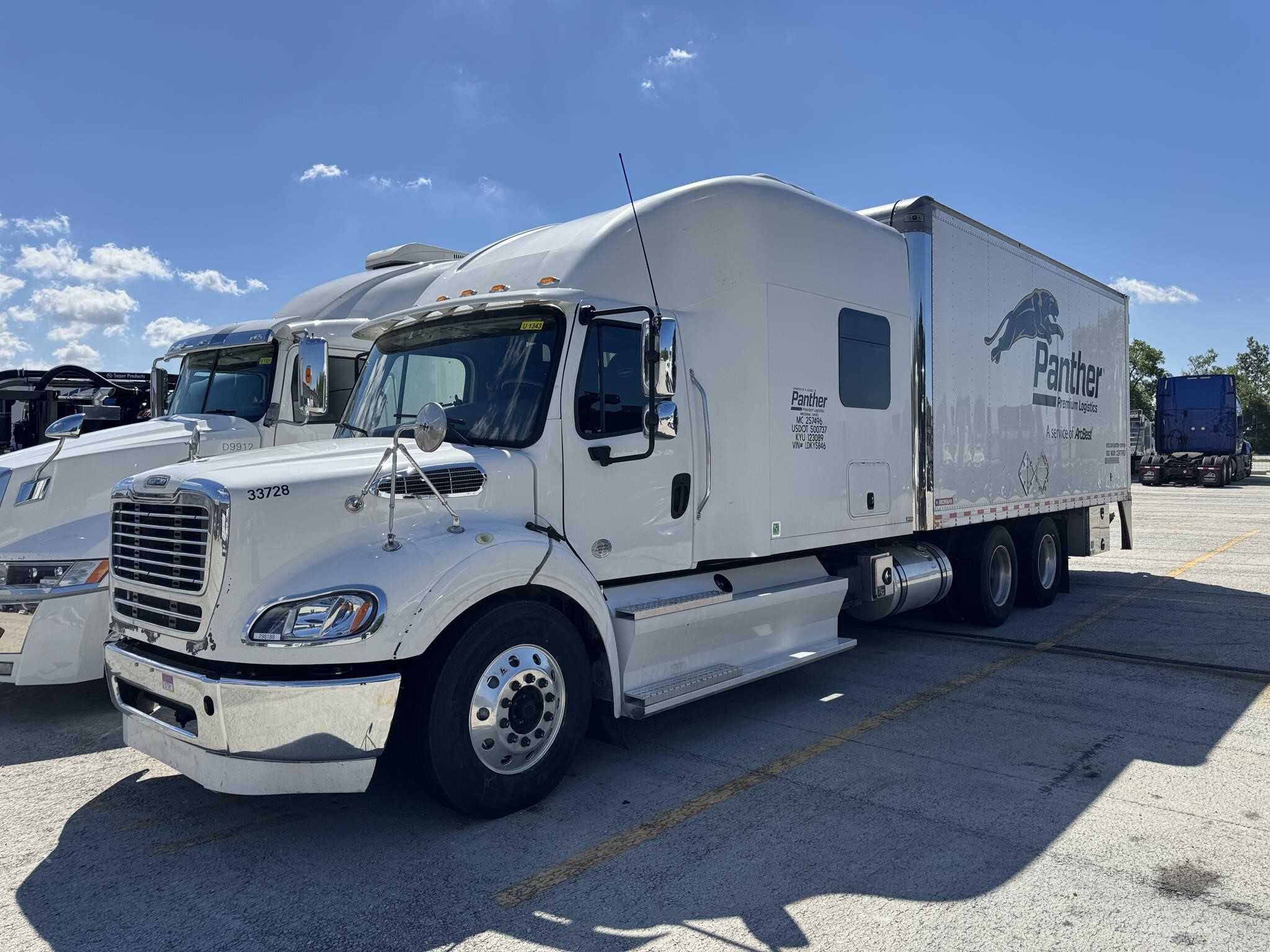 2020 FREIGHTLINER BUSINESS CLASS M2 112 in West Jefferson, OH