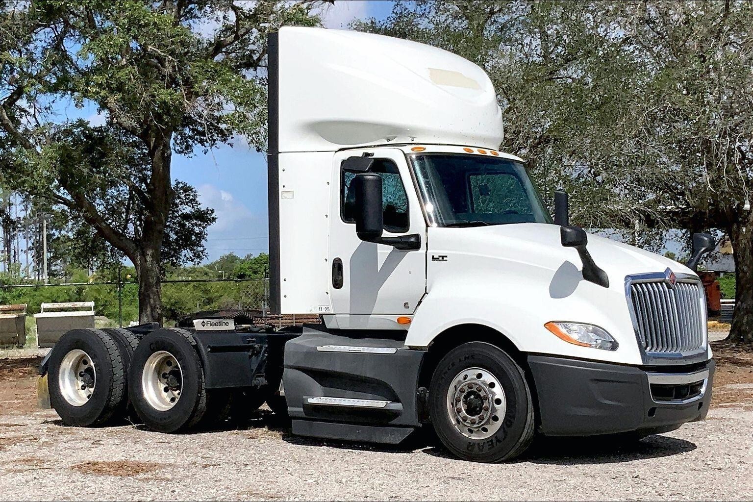 2021 INTERNATIONAL LT in Tampa, FL