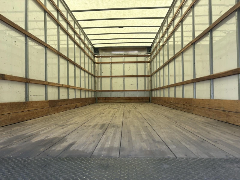 2021 INTERNATIONAL MV