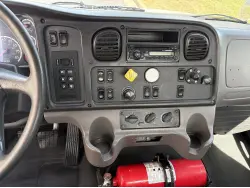 2014 FREIGHTLINER BUSINESS CLASS M2 106