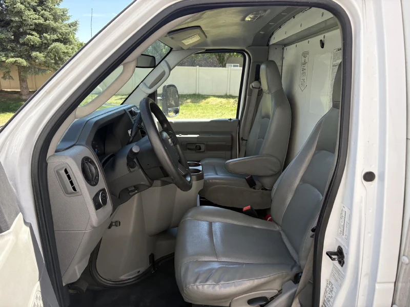 2022 FORD ECONOLINE