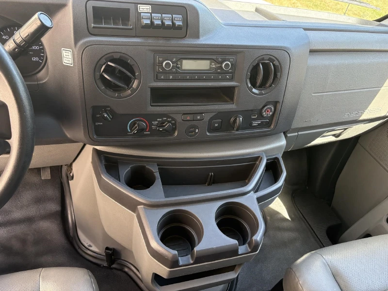 2022 FORD ECONOLINE