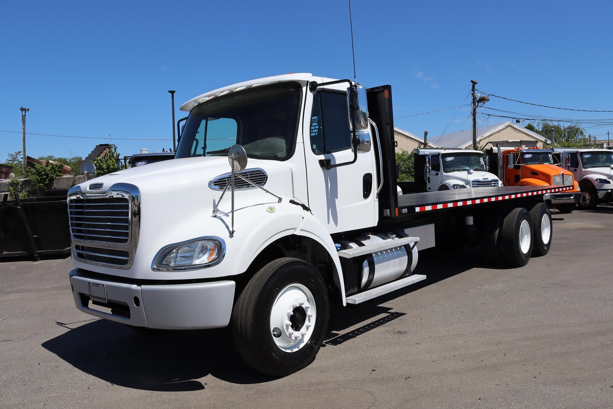 2015 FREIGHTLINER BUSINESS CLASS M2 112 in Ronkonkoma, NY