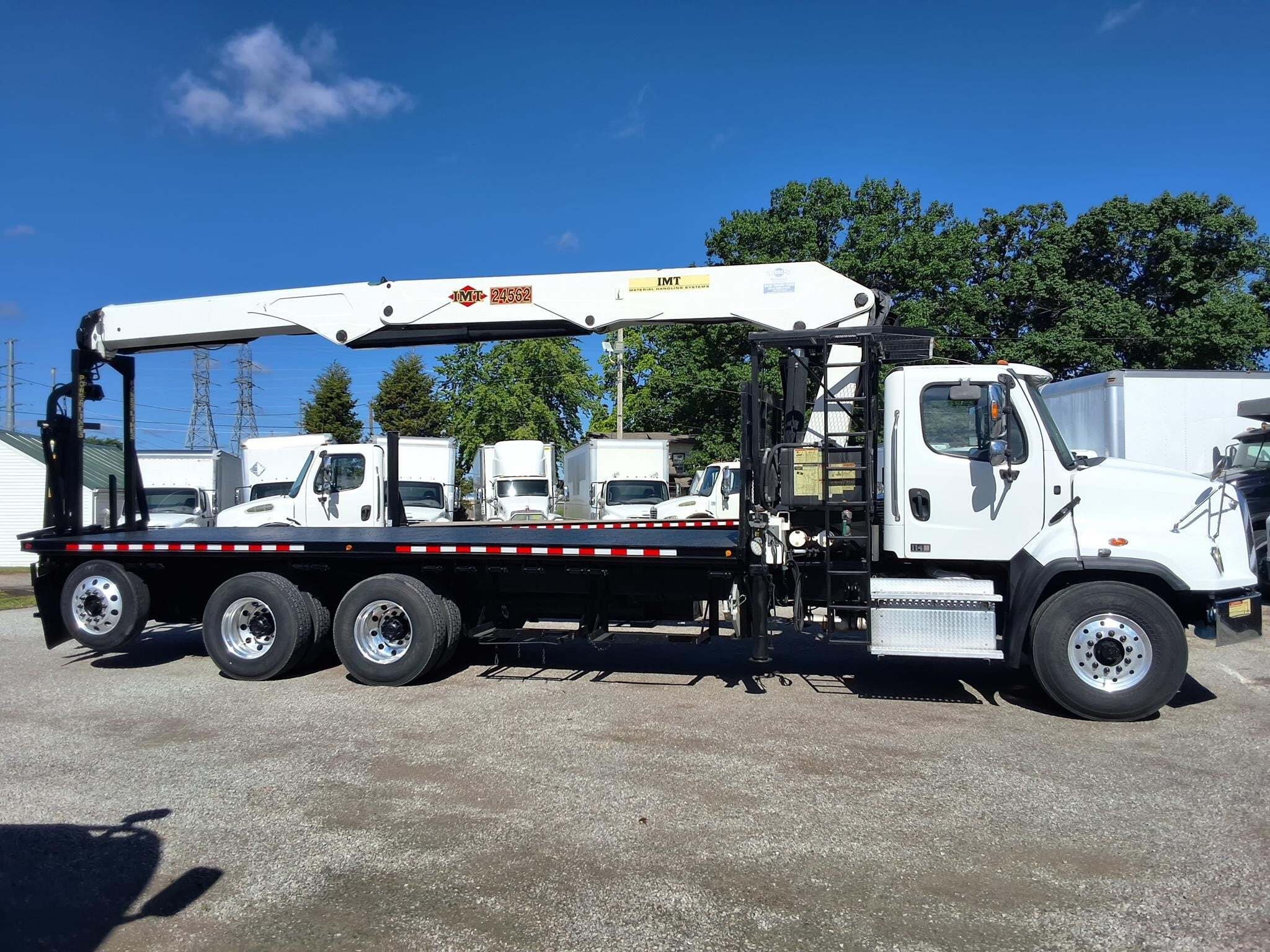 2016 FREIGHTLINER 114SD in Fort Wayne, IN