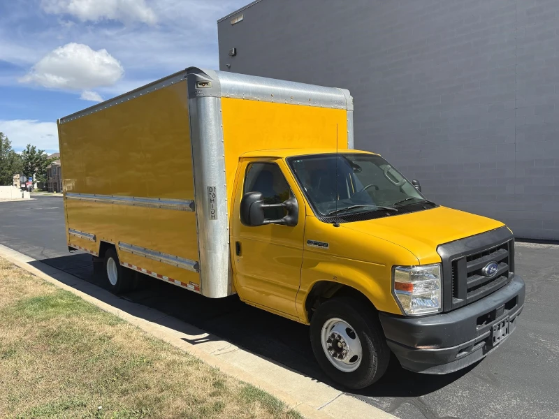 2022 FORD ECONOLINE