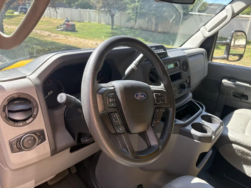 2022 FORD ECONOLINE