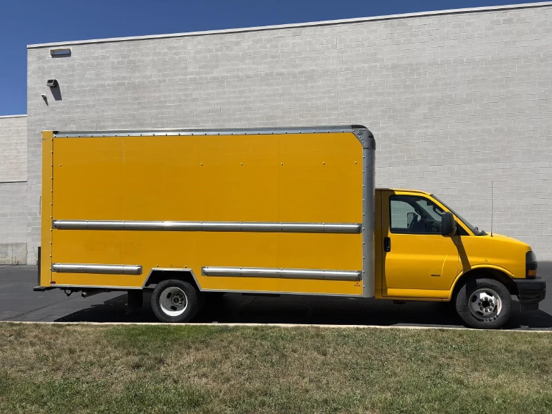 2021 GMC SAVANA