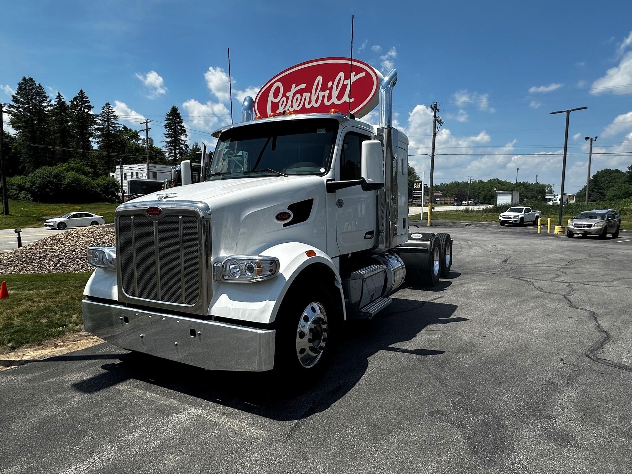 2027 PETERBILT 567 in Butler, PA