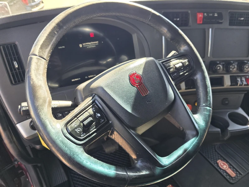 2022 KENWORTH T680