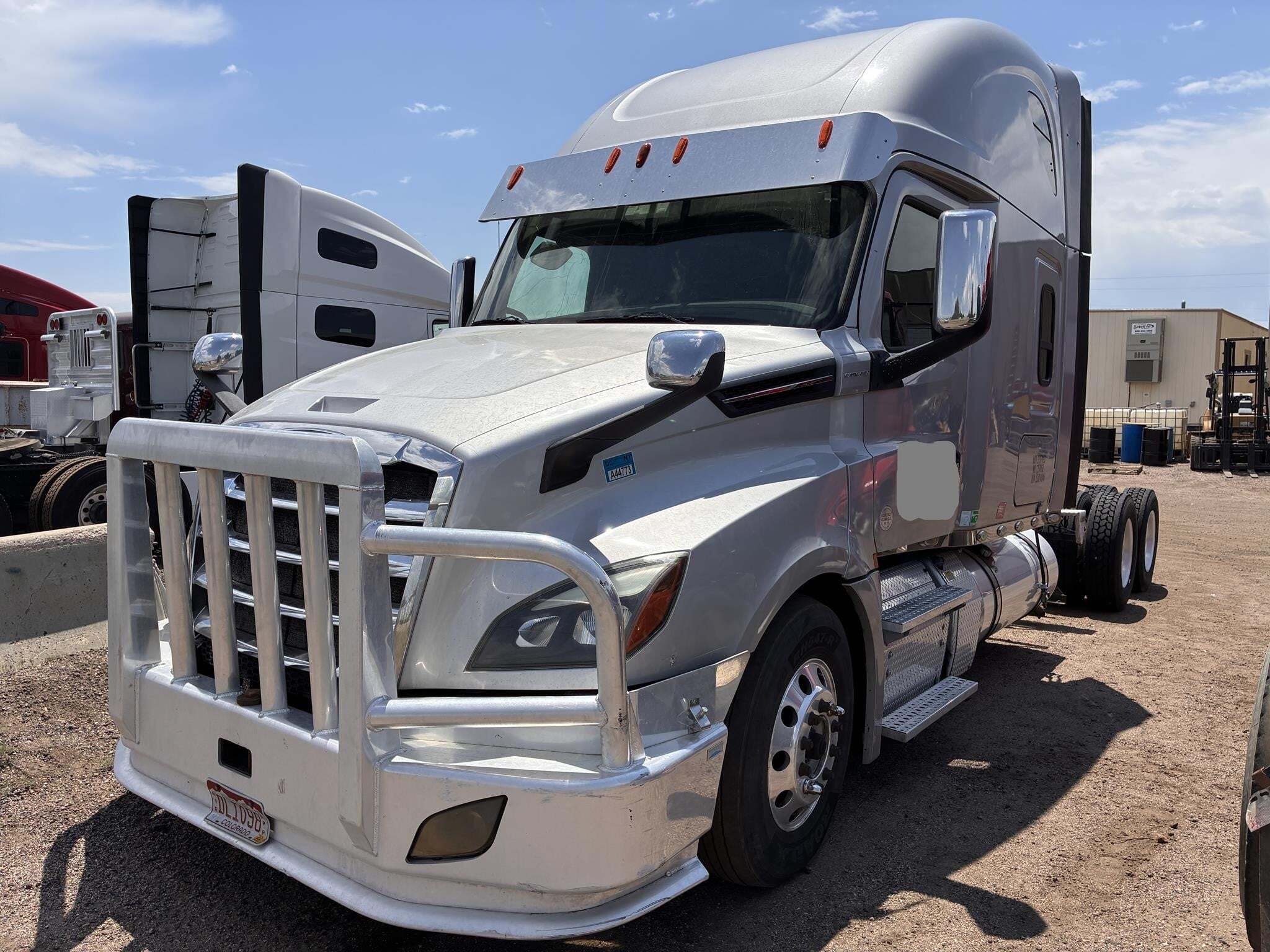 2018 FREIGHTLINER CASCADIA 126 in Commerce City, CO