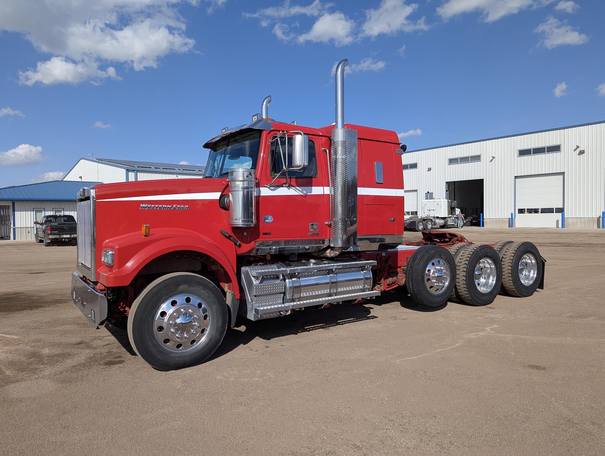 2015 WESTERN STAR 4900 in Sawyer, KS