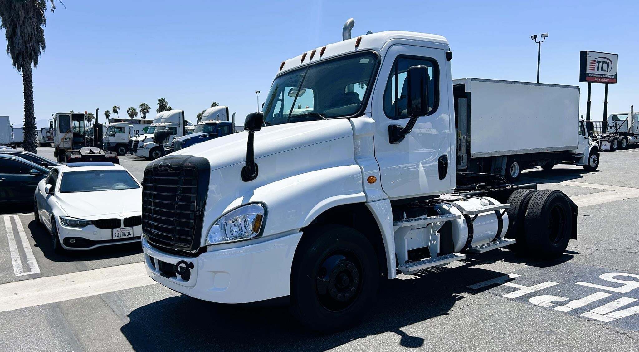 2018 FREIGHTLINER CASCADIA 125 in Phoenix, AZ