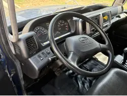 2019 HINO 268